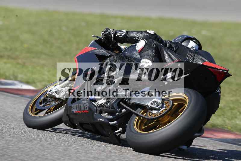 /43 08.08.2025 Discover the Bike ADR/Race 3 rot/78